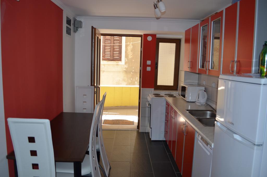 Zeljko Apartment
